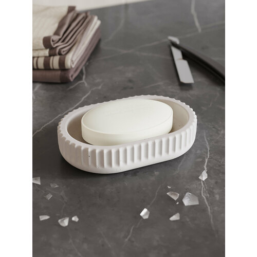 фото Мыльница для ванной и кухни chloe из бетона, овальная, белая матовая musko