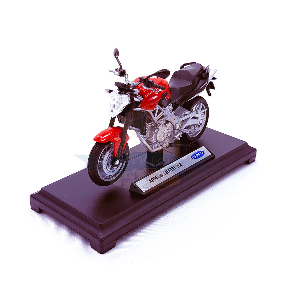 Модель Welly Мотоцикл Honda CBR1100XX красный, масштаб 1:18