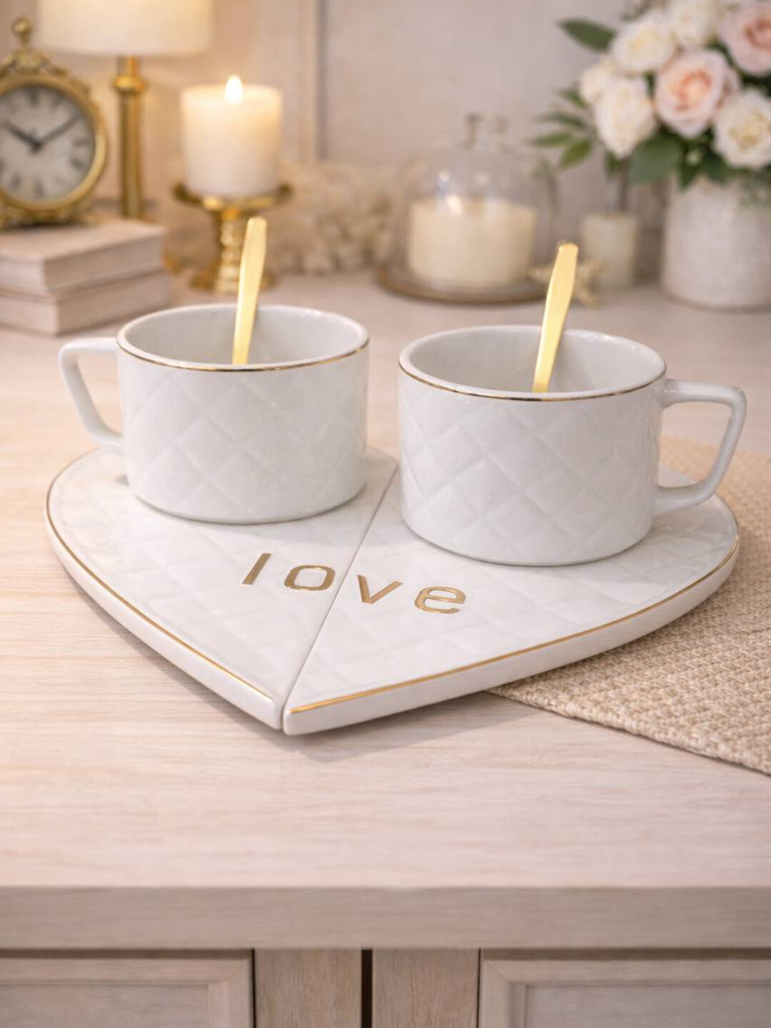 Чайная пара Giftmania "LOVE", фарфор, 2 чашки, 2 ложки, сервировочное блюдо, в подарочной упаковке