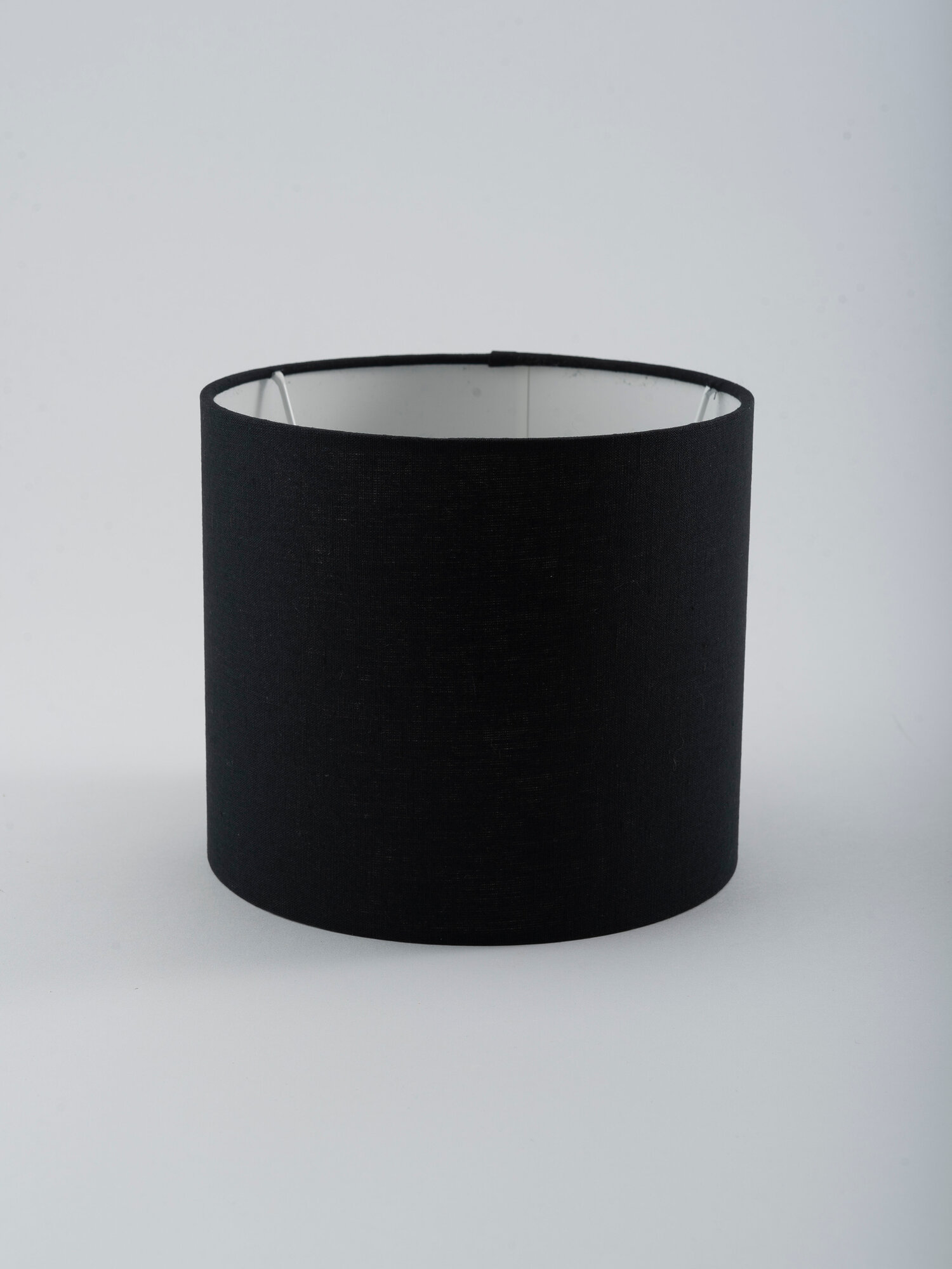 Абажур HIll & Mill, черный, ручной работы, для настольных ламп — фото 1
