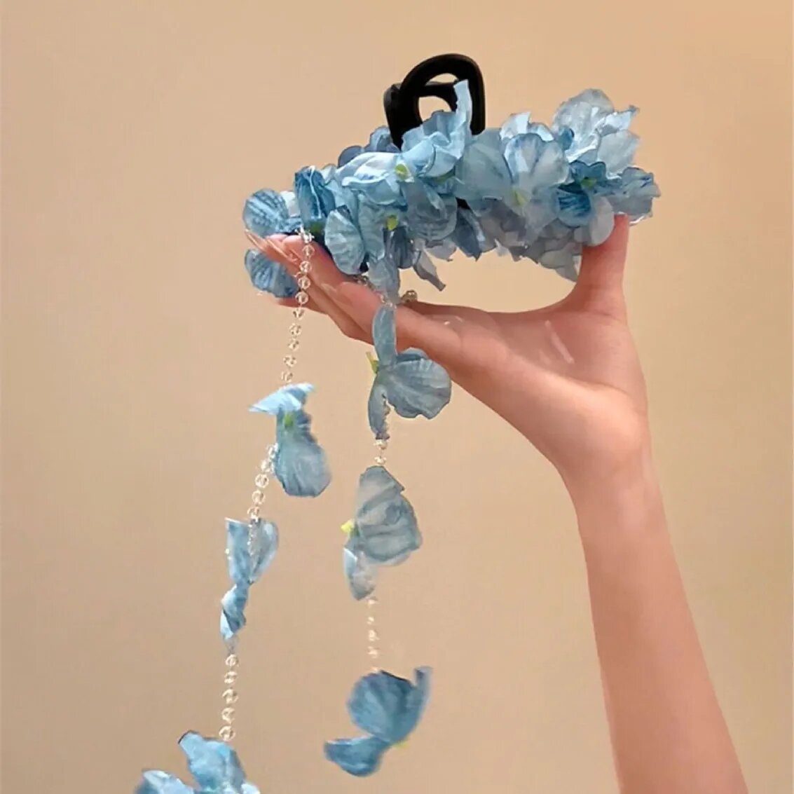 Заколка для волос Blue Hydrangea, 01 Blue Crystal tass