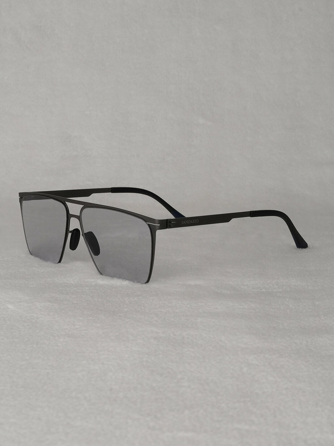 Солнцезащитные очки SANDARIO, серый — фото 1