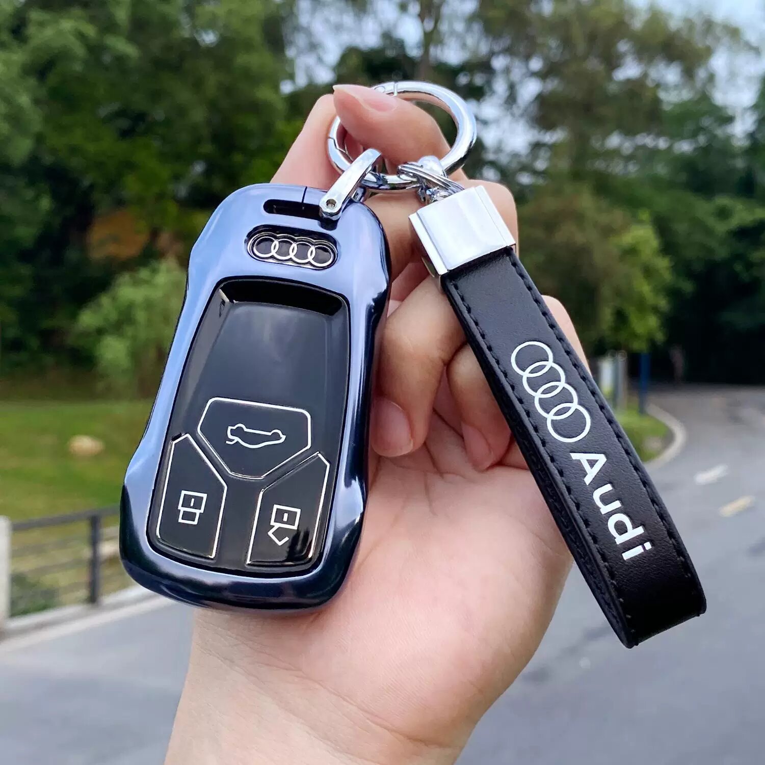 Автомобильный чехол для ключа Audi для моделей Q5L/A5/S4/Q3 в синем цвете с аксессуаром из серебряного пряжки ремешка