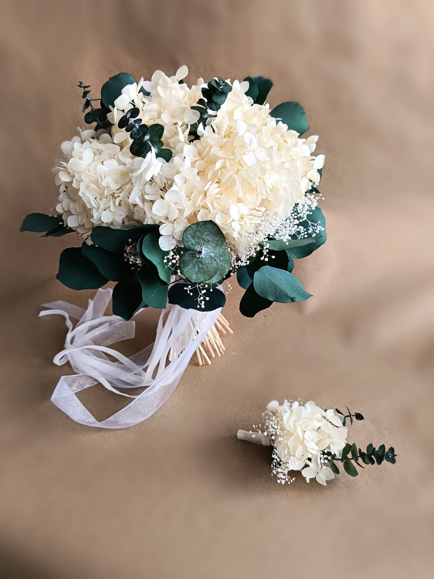 Букет невесты со стабилизированной гортензией