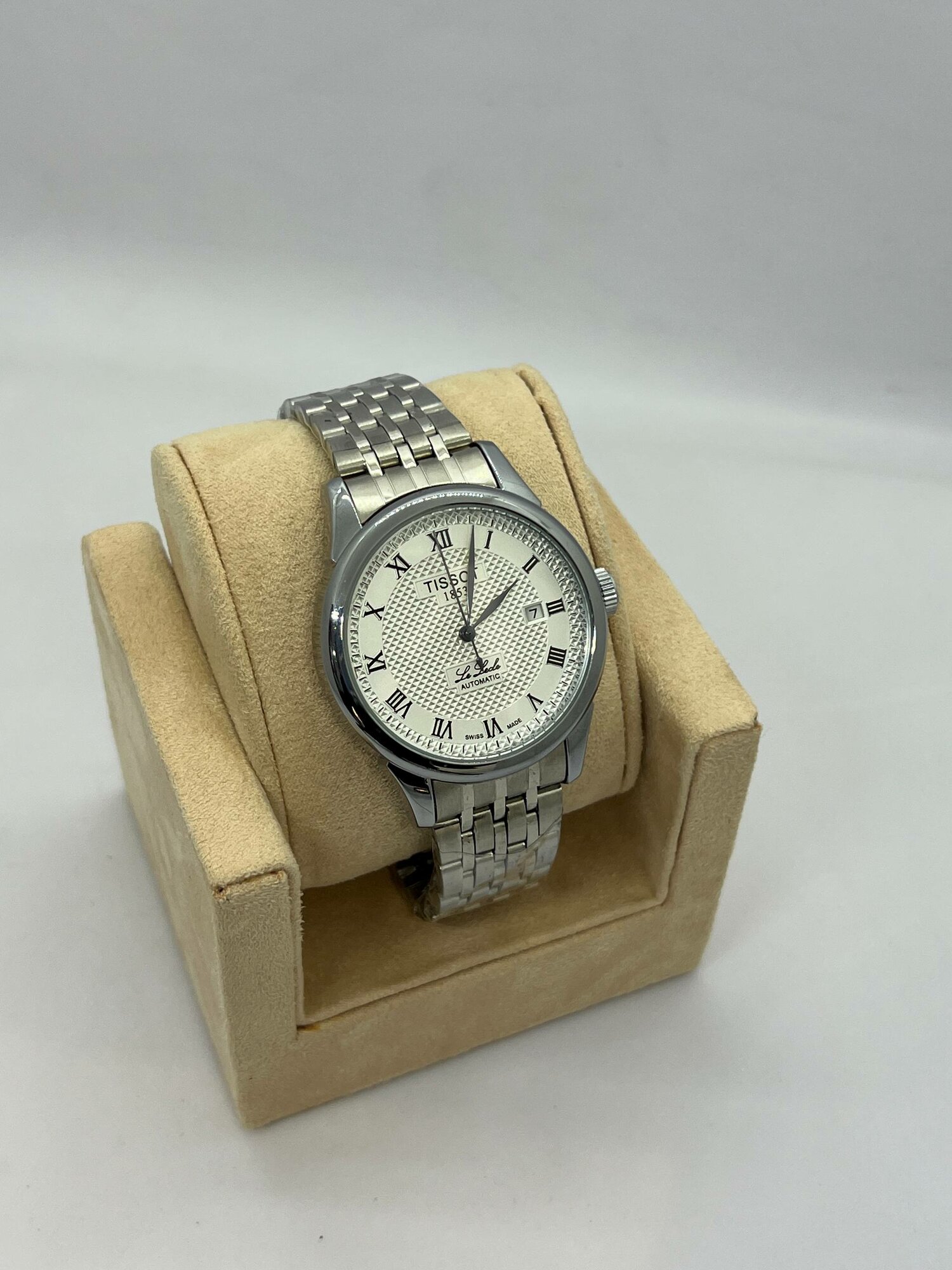 Наручные часы