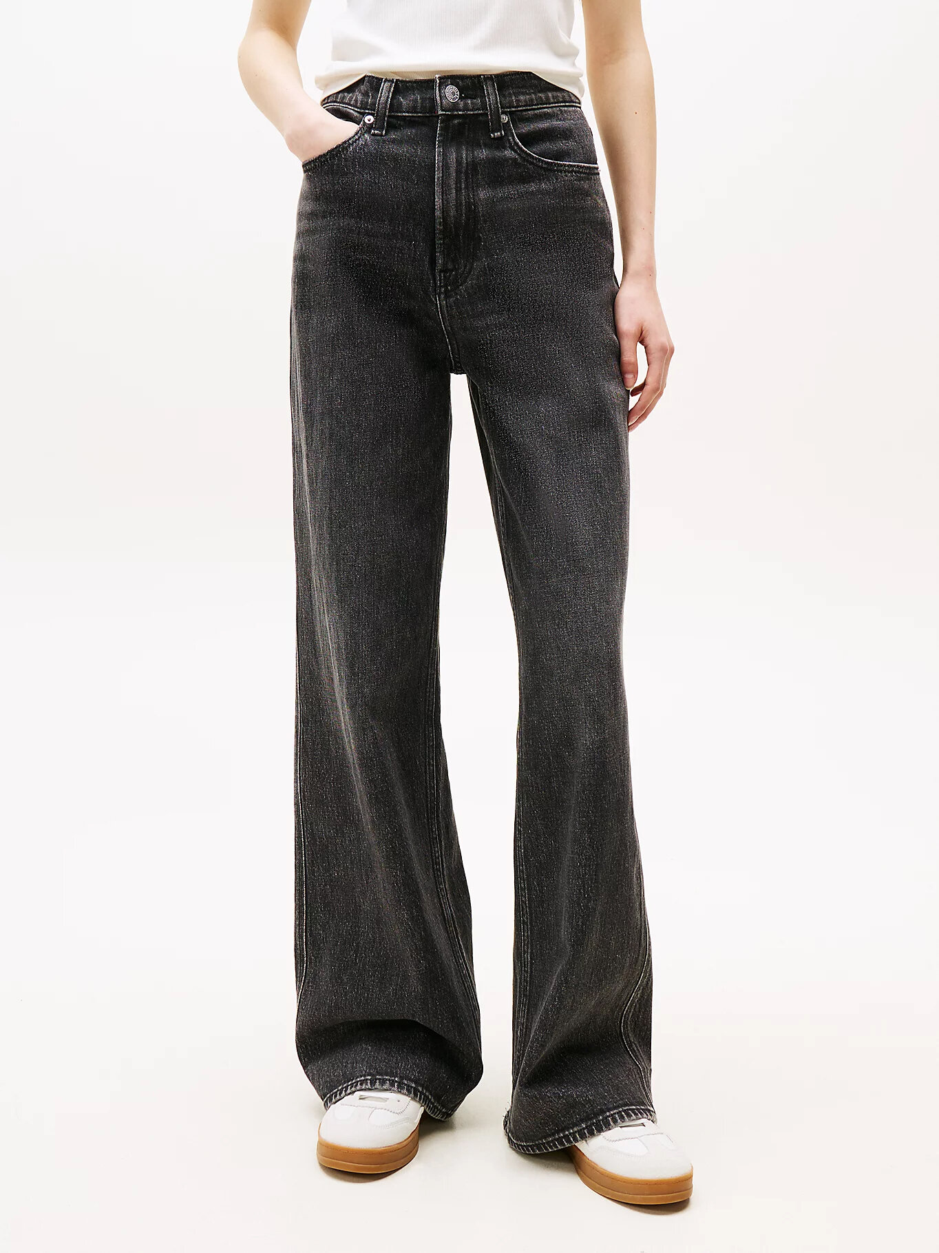 Джинсы широкие Performance 