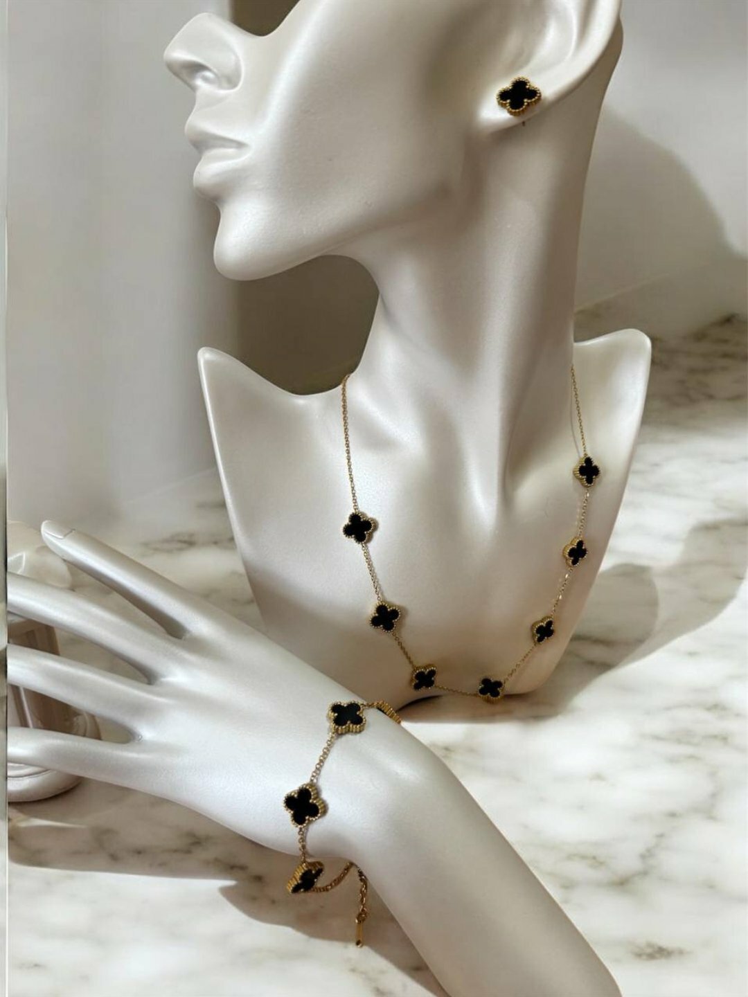 Комплект бижутерии