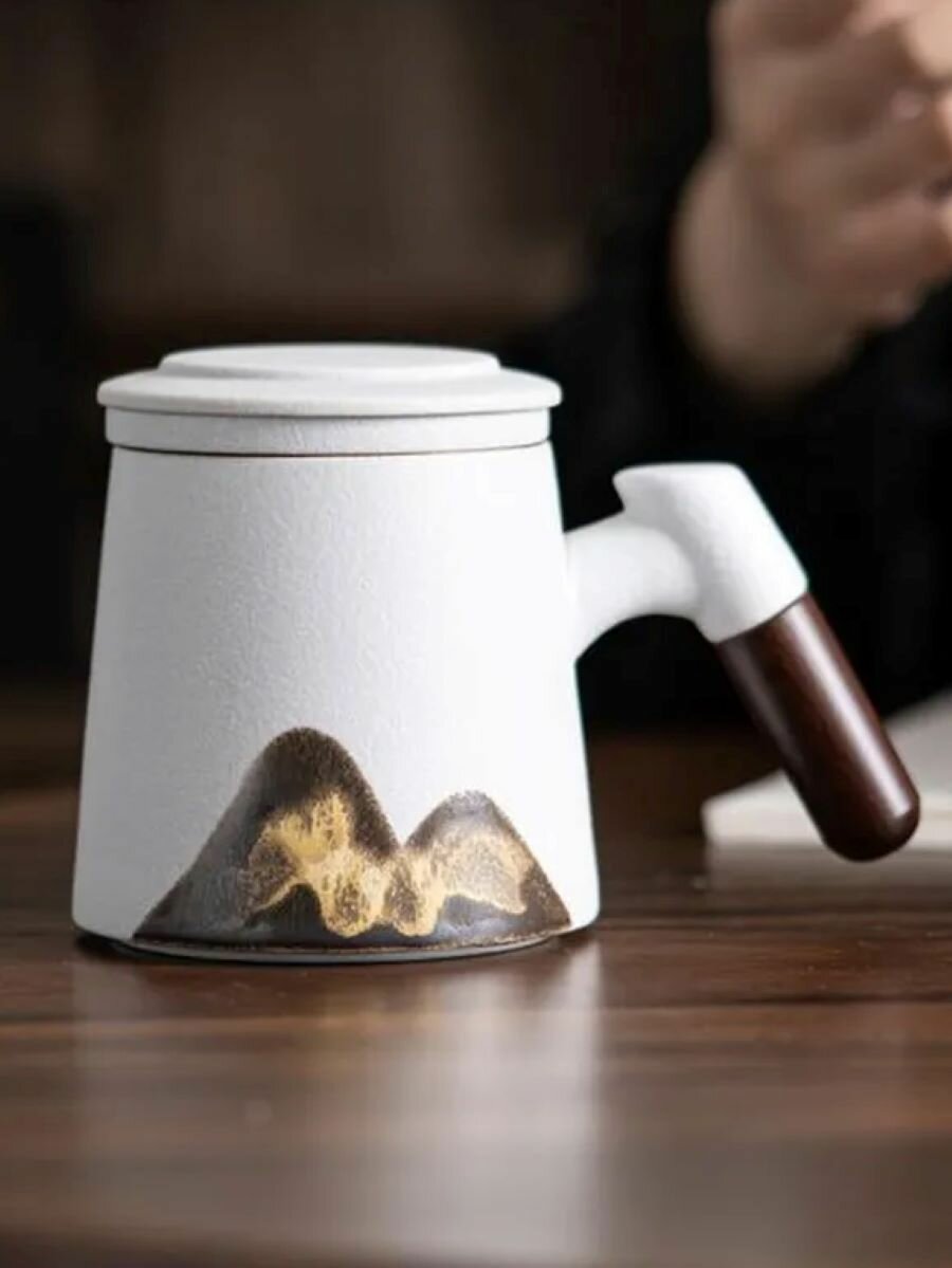 Кружка заварочная с крышкой и ситечком керамическая большая, 500 мл