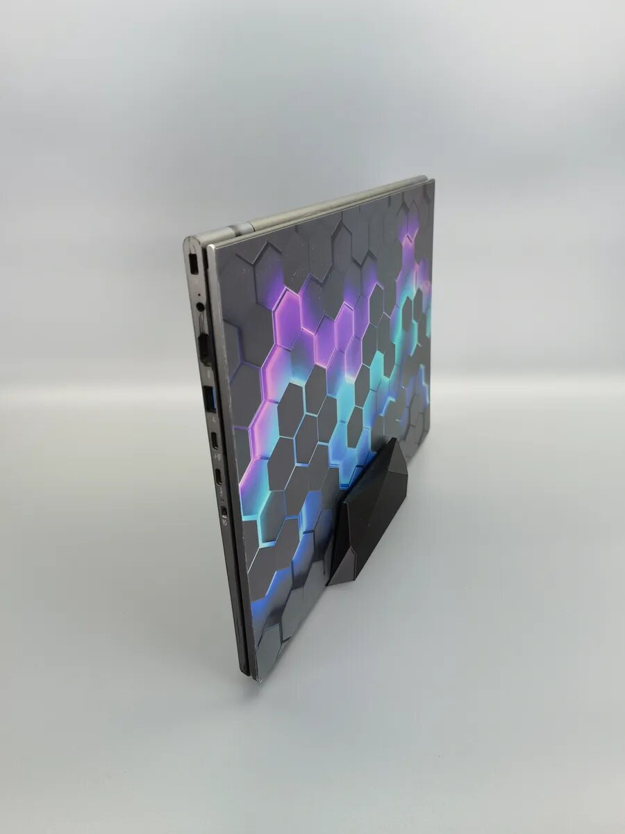 Вертикальная подставка, для ноутбука, черная, геометрический дизайн — фото 1