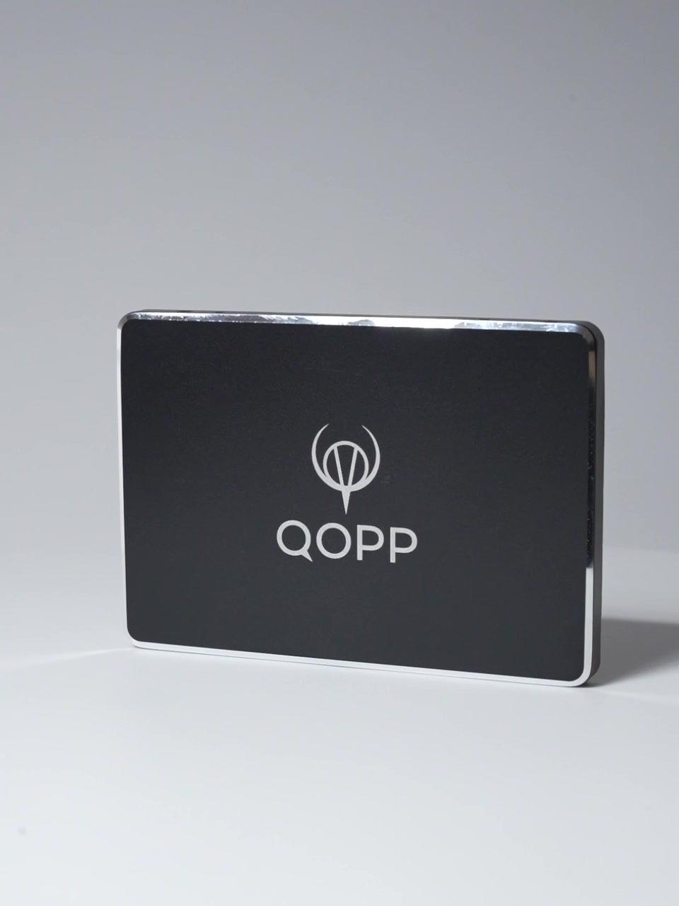 128 GB Внутренний SSD накопитель QOPP 2.5 SATA 3 6.0 Гбит/с, жесткий диск для ноутбука и компьютера — фото 1