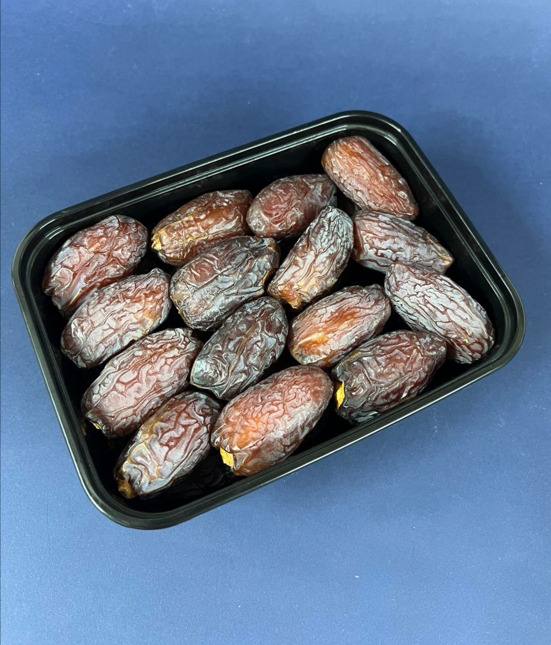 Финики Королевские "NAZIF - Nuts & Fruits" сорт Medjool,700 грамм — фото 1