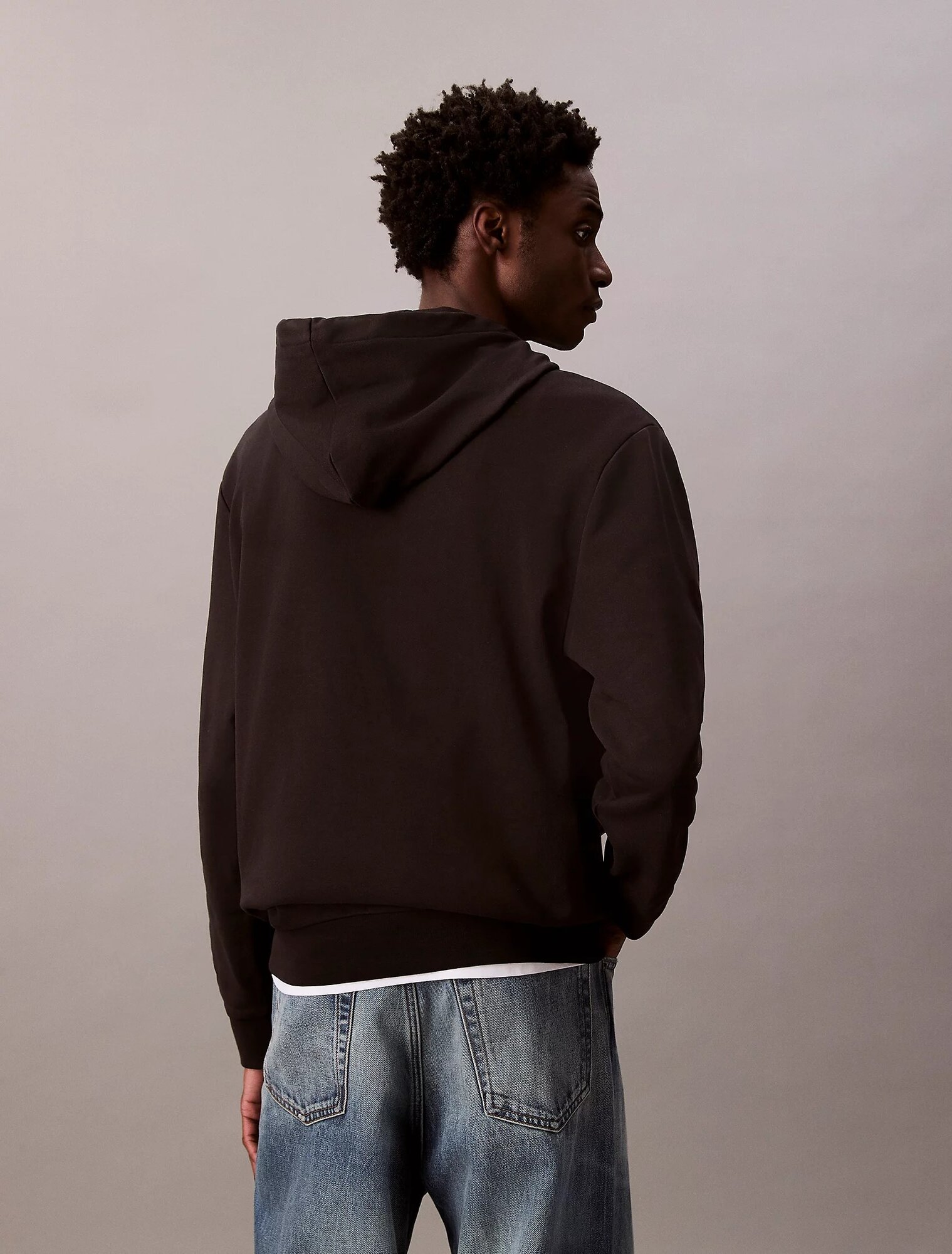 Свитшот Calvin Klein Jeans, размер M, , черный — фото 1