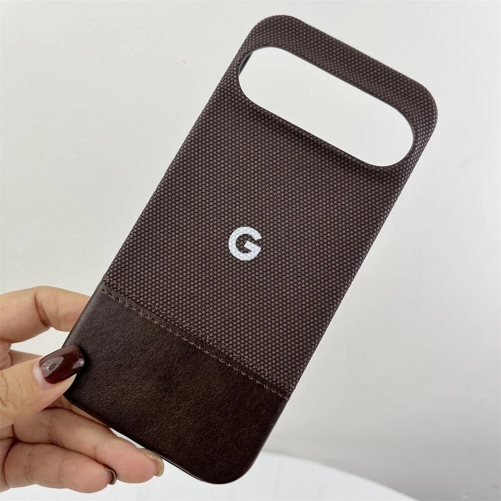 Коричневый чехол для Google Pixel 10 Pro