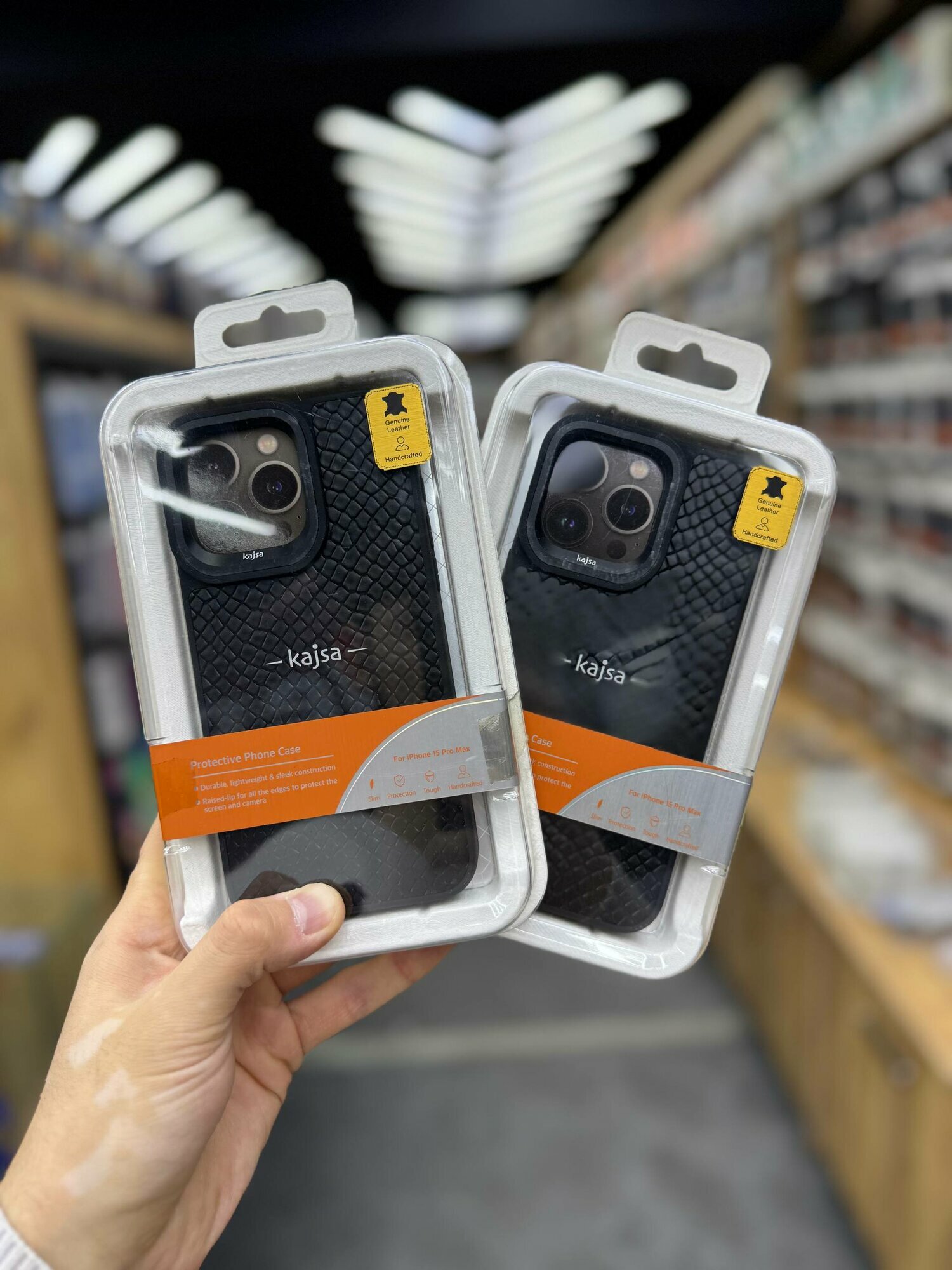 Чехол KAJSA противоударный для iPhone 15 Pro, защитный бампер, стильный дизайн, разноцветный