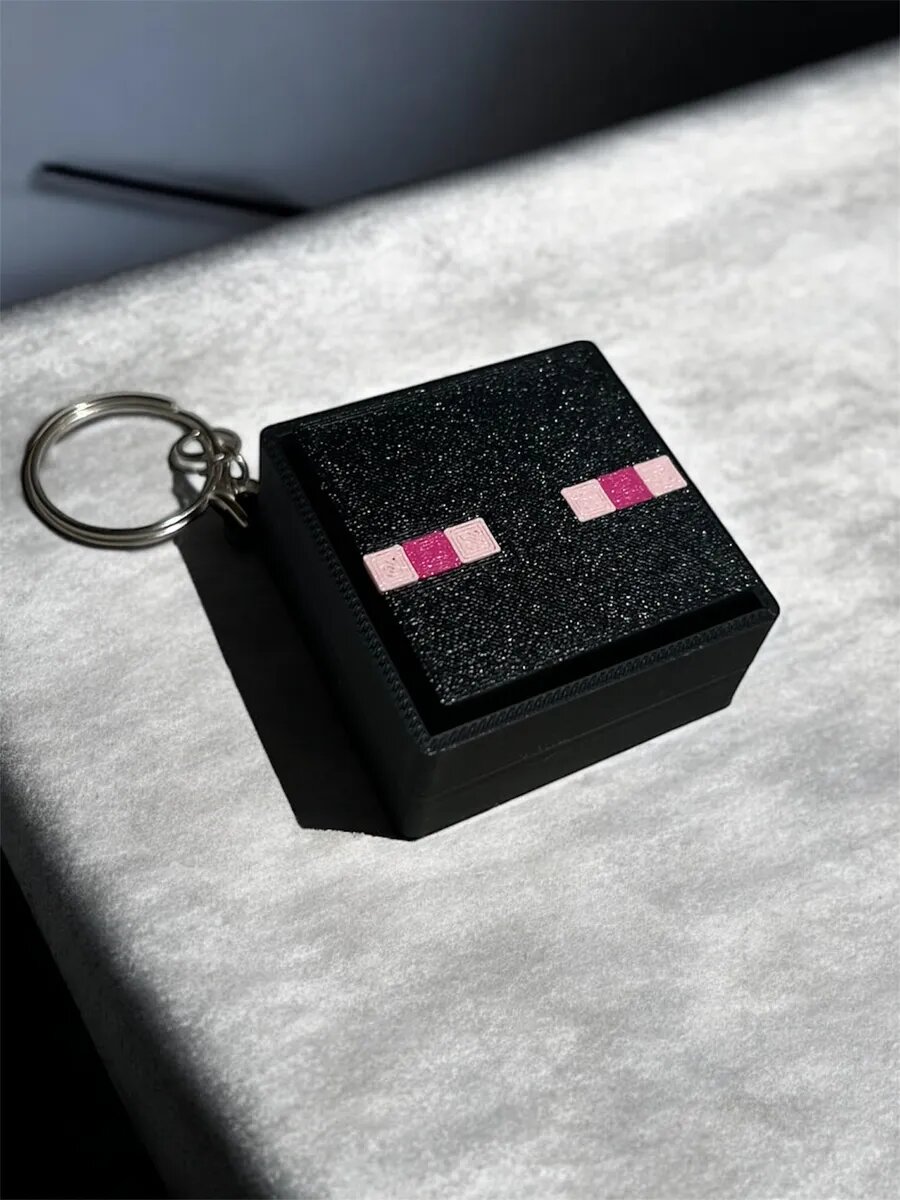 Брелок 3DESHKA, красный, белый — фото 1