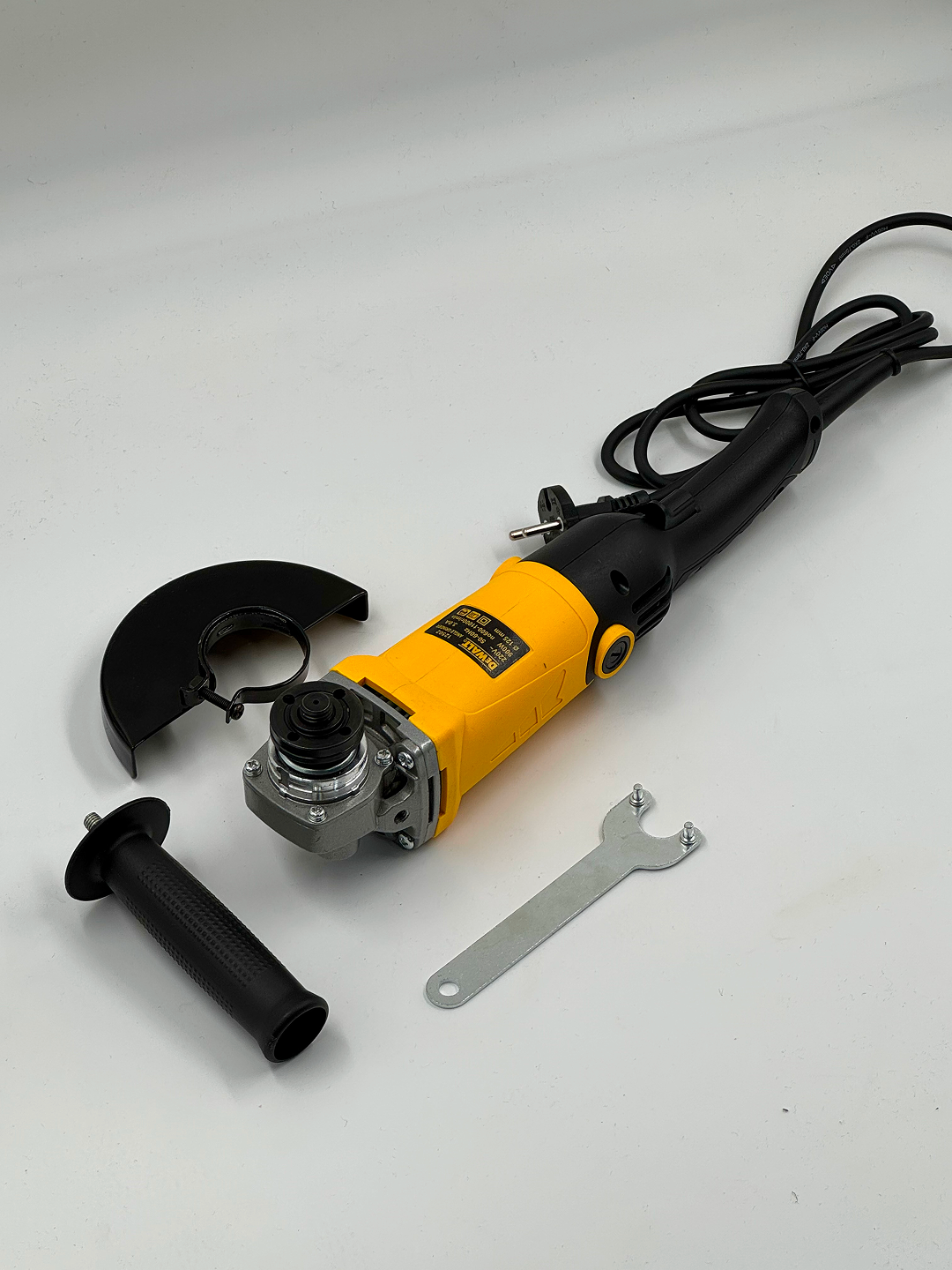 Болгарка углошлифовальная машина Dewalt: 125 мм, с регулировкой скорости на 6 уровней