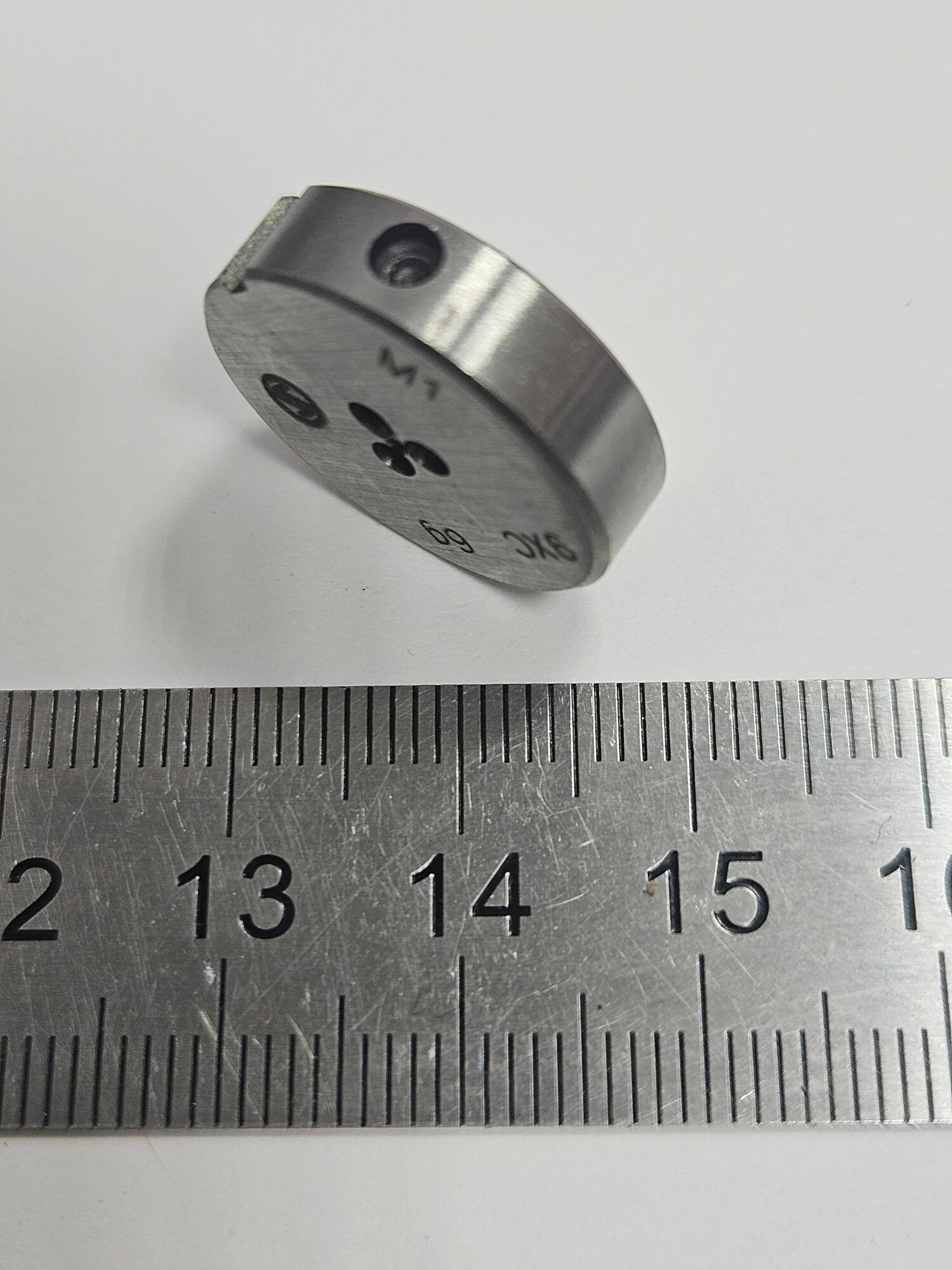 Плашка М1х0,25 — фото 1