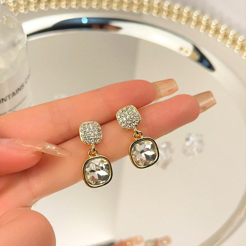 Серьги с подвесками, Swarovski Zirconia