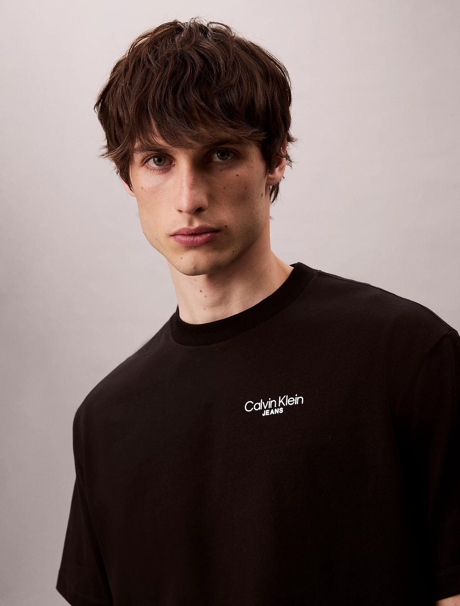 Футболка Calvin Klein Jeans, 1 шт., размер M, черный — фото 1