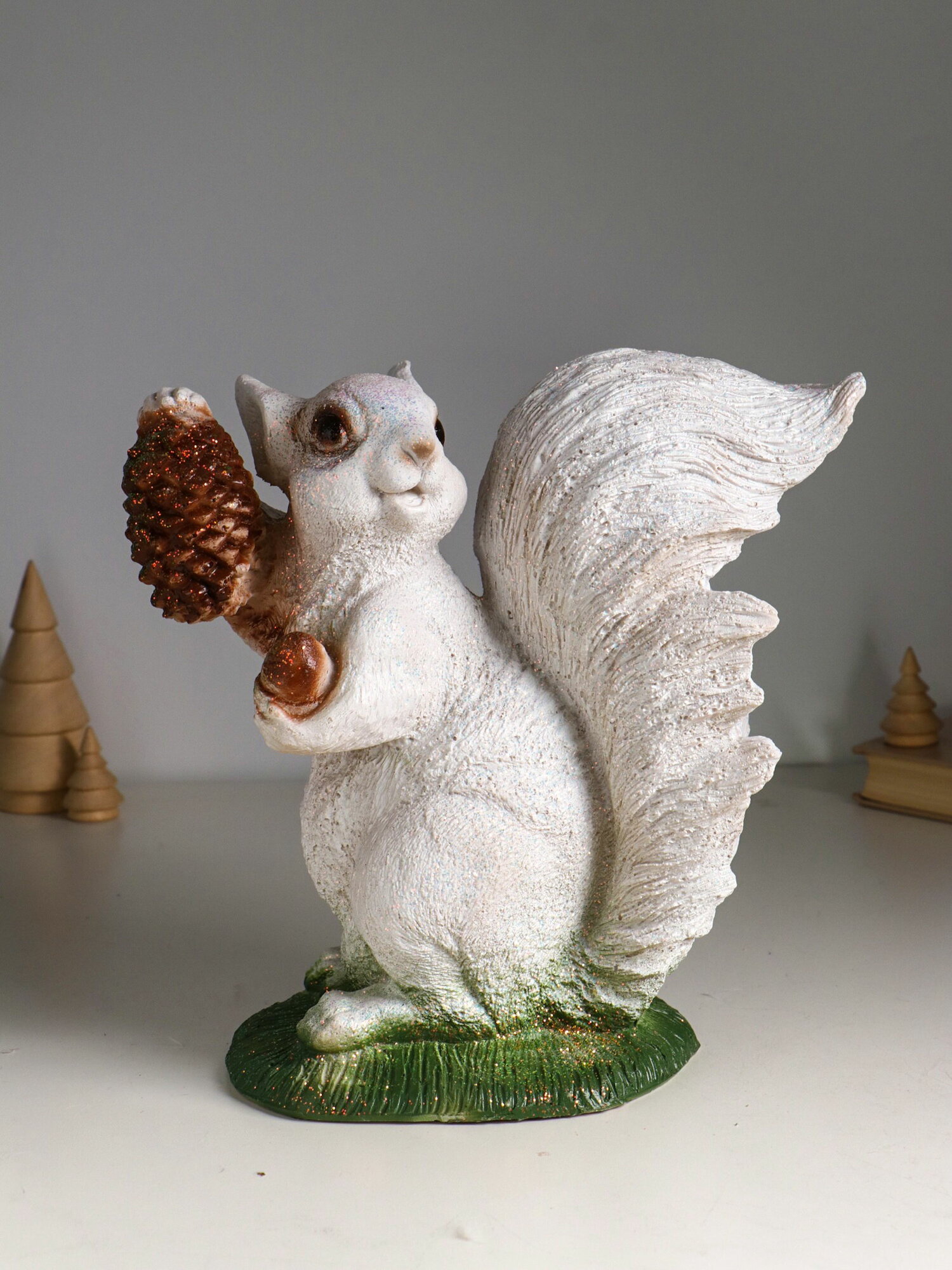 Фигурка полистоун 