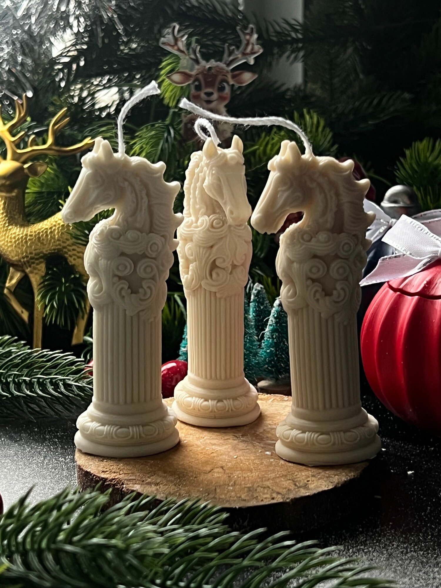 Свеча Конь. Символ года 2026. Белый