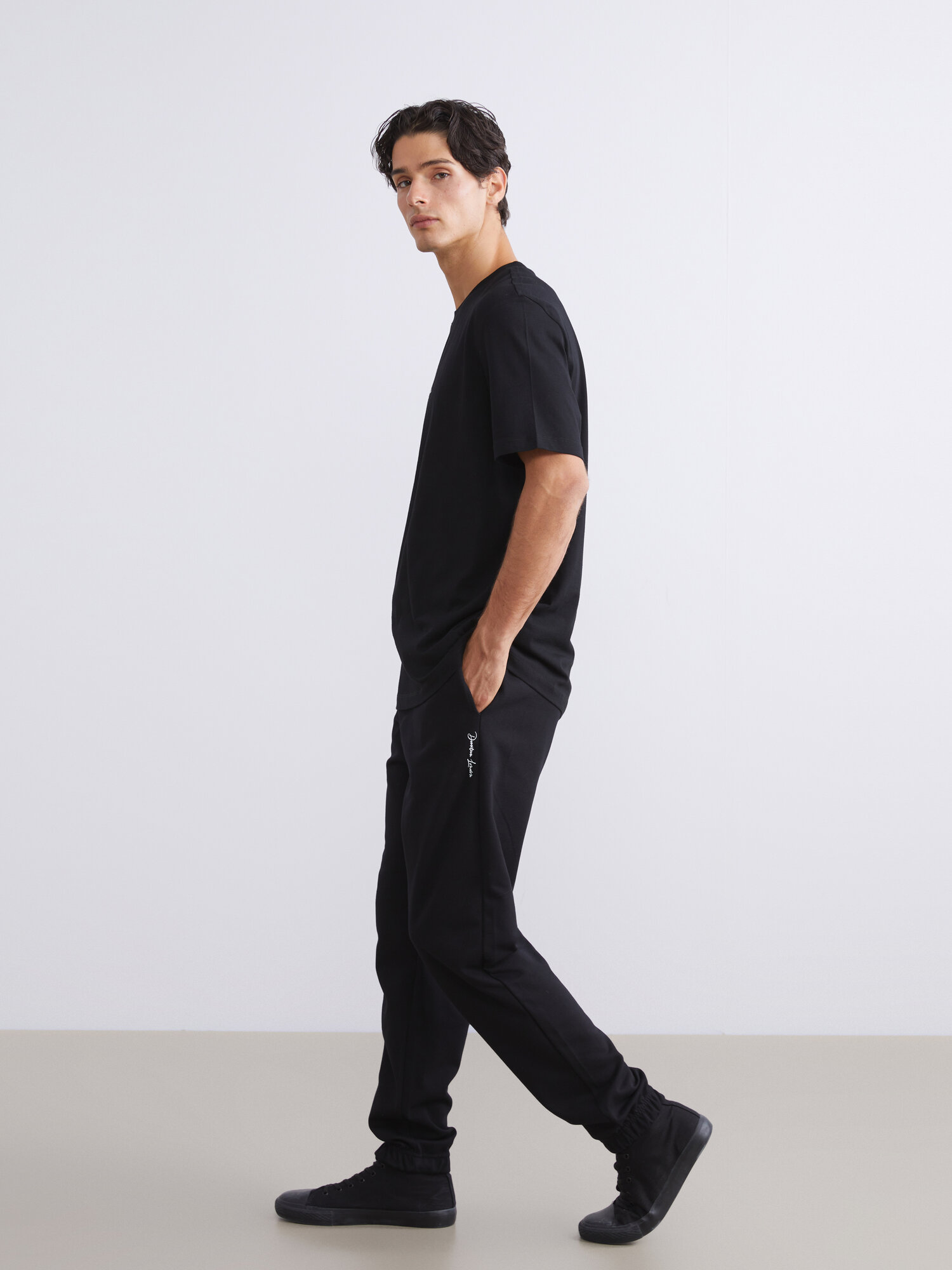 Брюки спортивные LC Waikiki размер L new black