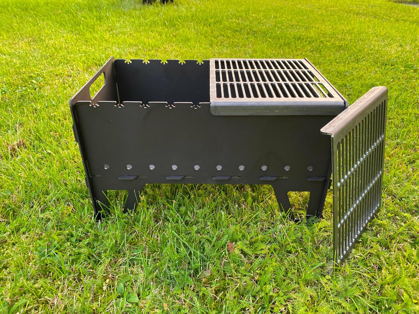 Мангал 3мм с решетками гриль разборный — фото 1