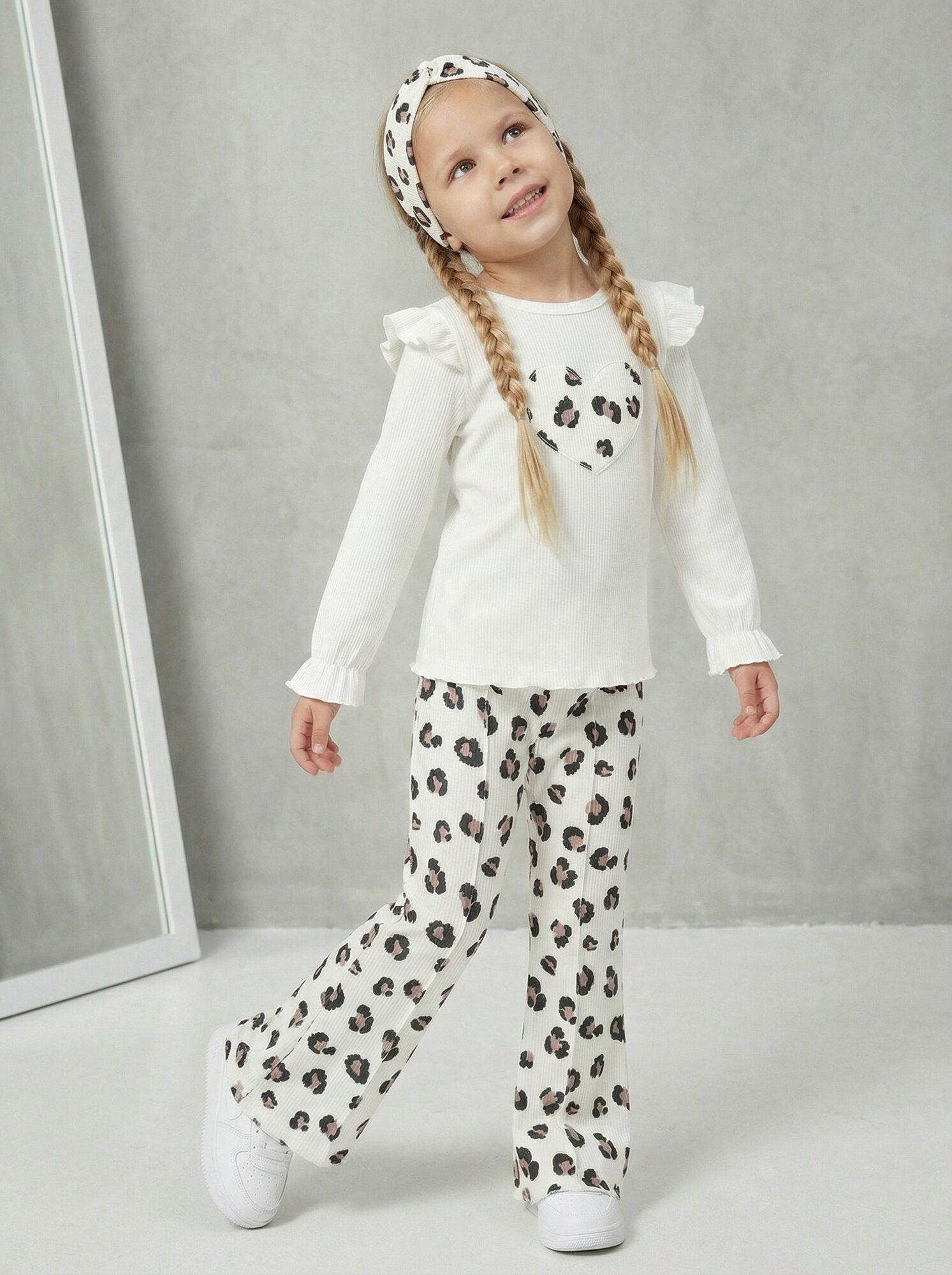 Комплект одежды десткий