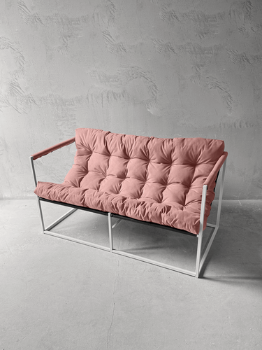 Изображение товара Диван лофт прямой, уличный, в офис, на балкон, на веранду, в гостинную, кухонный, Лофтовик ++ велюр розовый , белый каркас, подлокотник мягкий велюр