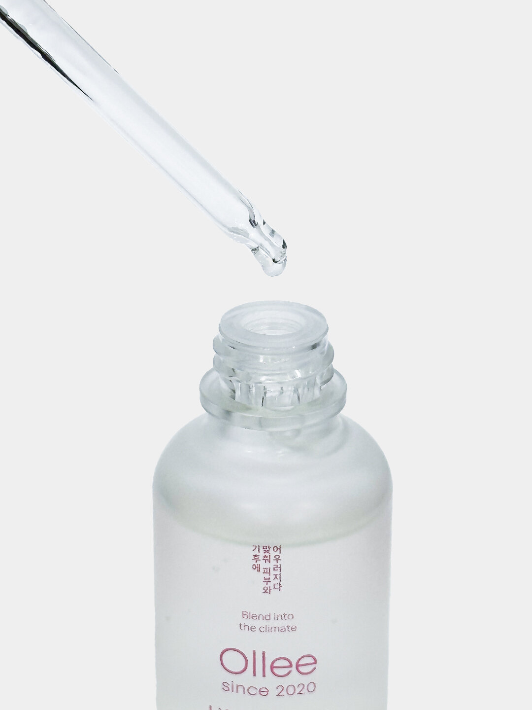 Лифтинг сыворотка OLLEE с пептидами и коллагеном для упругости кожи — фото 1