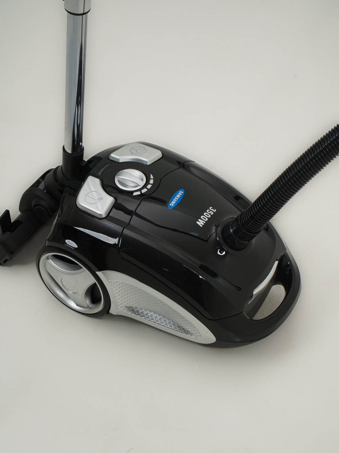 Пылесос, для сухой уборки, с аквафильтром/контейнером, 3500Вт — фото 1