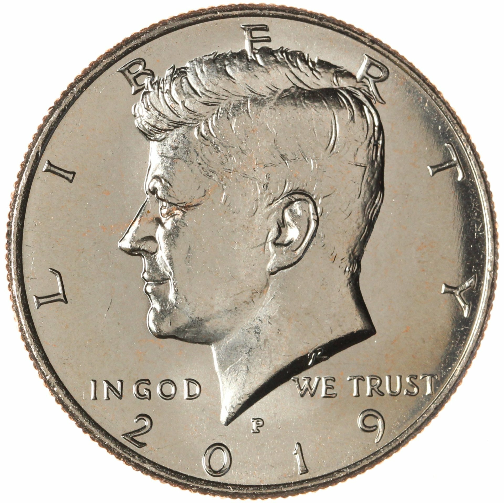 США 1/2 доллара 2019 "Kennedy Half Dollar" знак монетного двора: "P" - Филадельфия, Медь с медно-никелевым покрытием, в сохранности UNC