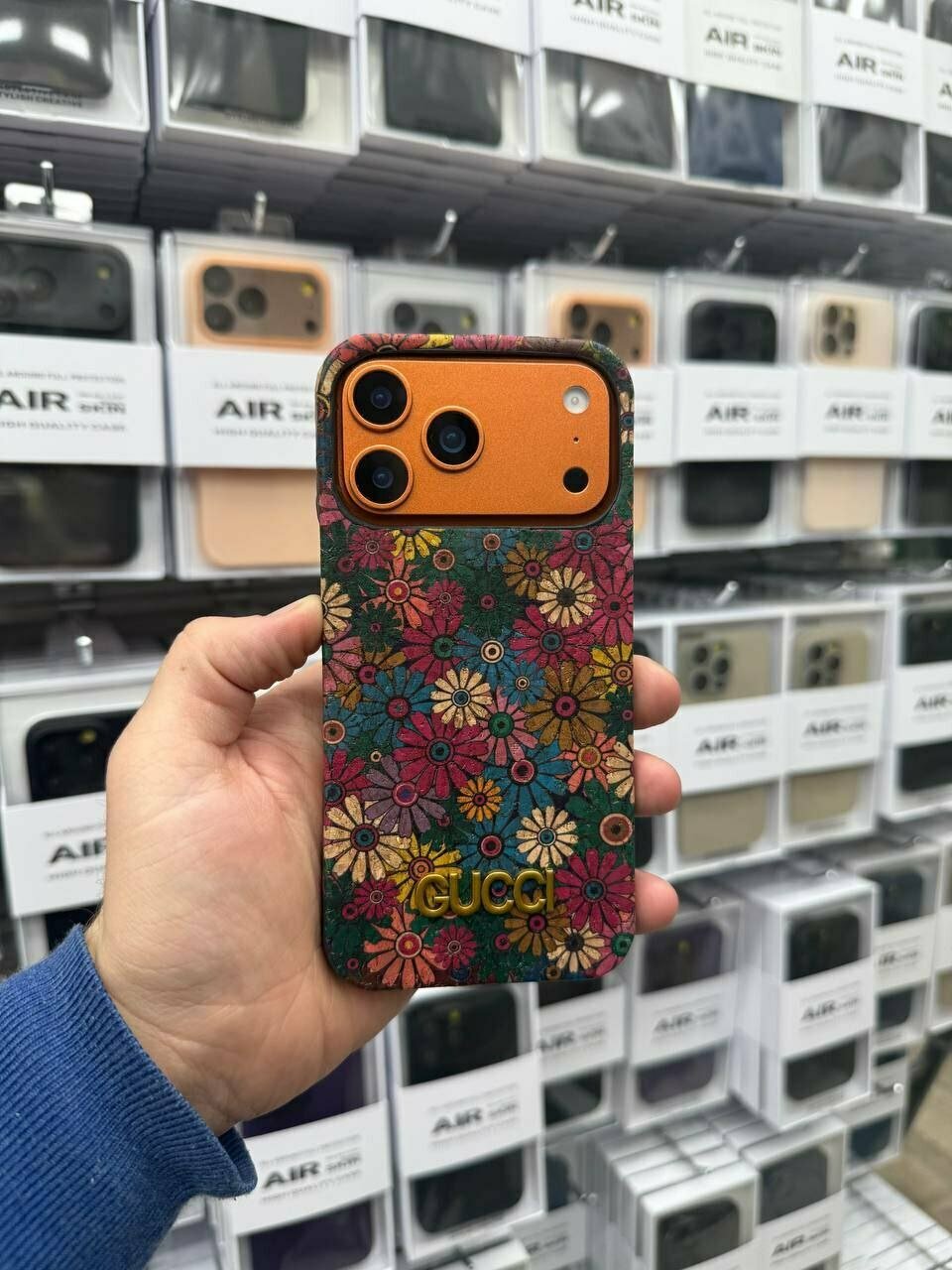 Чехол для iPhone Gucci Case, дизайнерский противоударный, с защитой камеры — фото 1