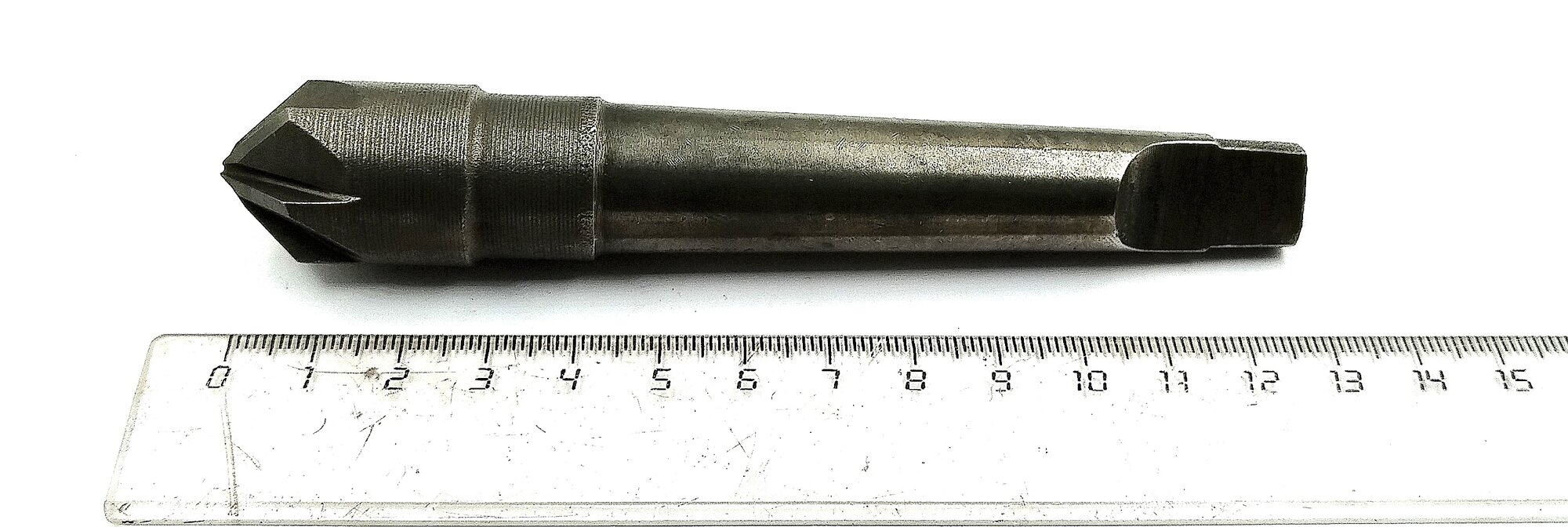 Зенковка 22х90° КМ2 Р18 Z=6 (Карандаш) — фото 1