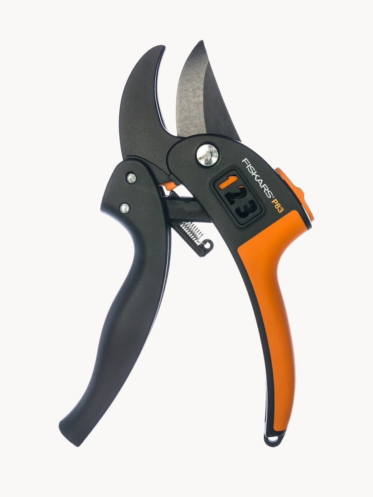 Секатор садовый контактный ручной FISKARS P83 111670, 1000575, с храповым механизмом, длина 19 см