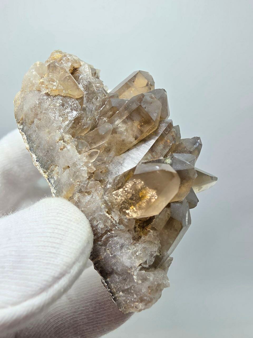 Щётка кристаллов дымчатого кварца 95 мм, 95 г