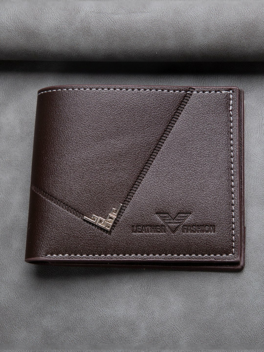 Кошелек , фактура тиснение, dark brown