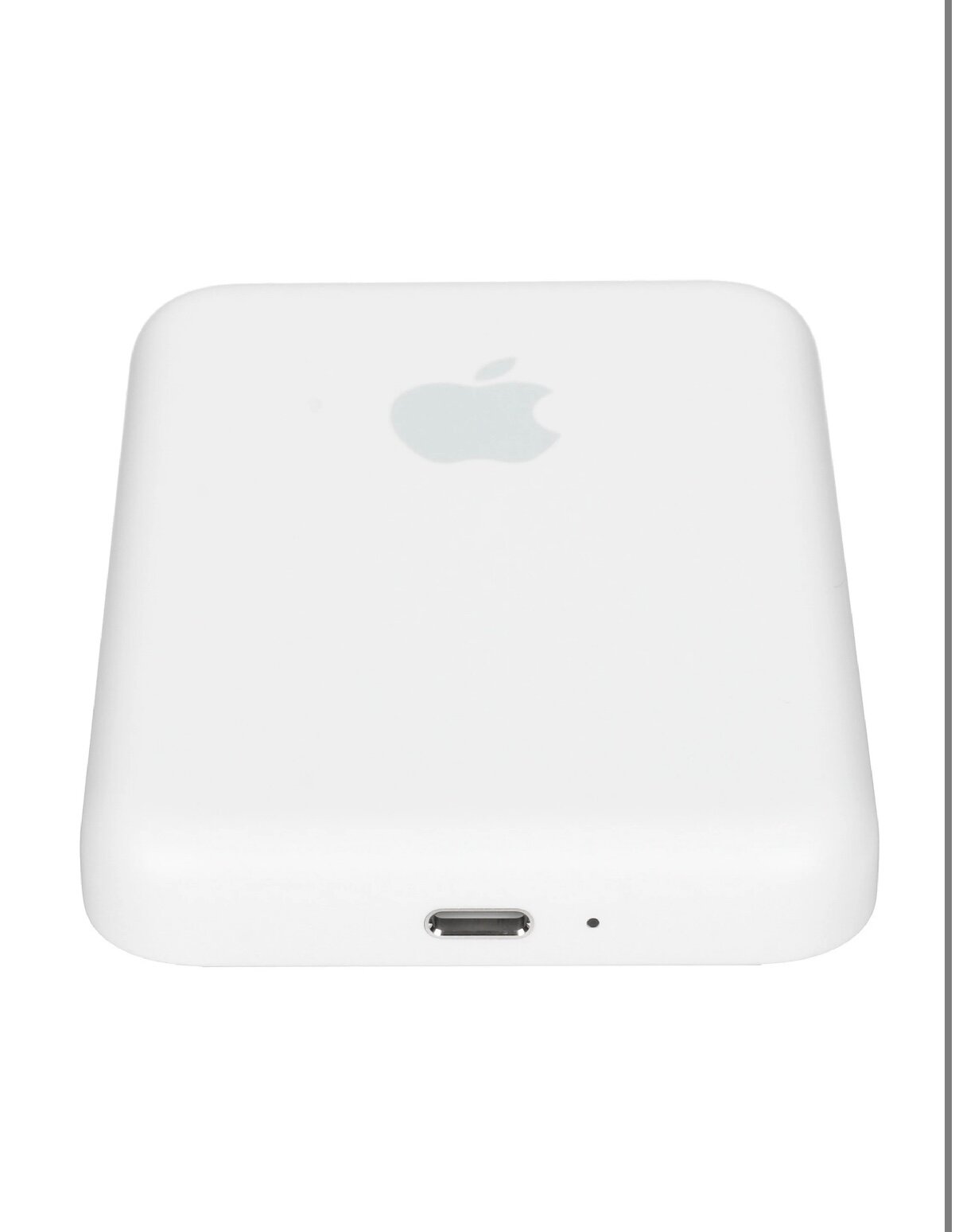 Внешний аккумулятор от Aple с беспроводной зарядкой MagSafe на 5000 мАh — фото 1