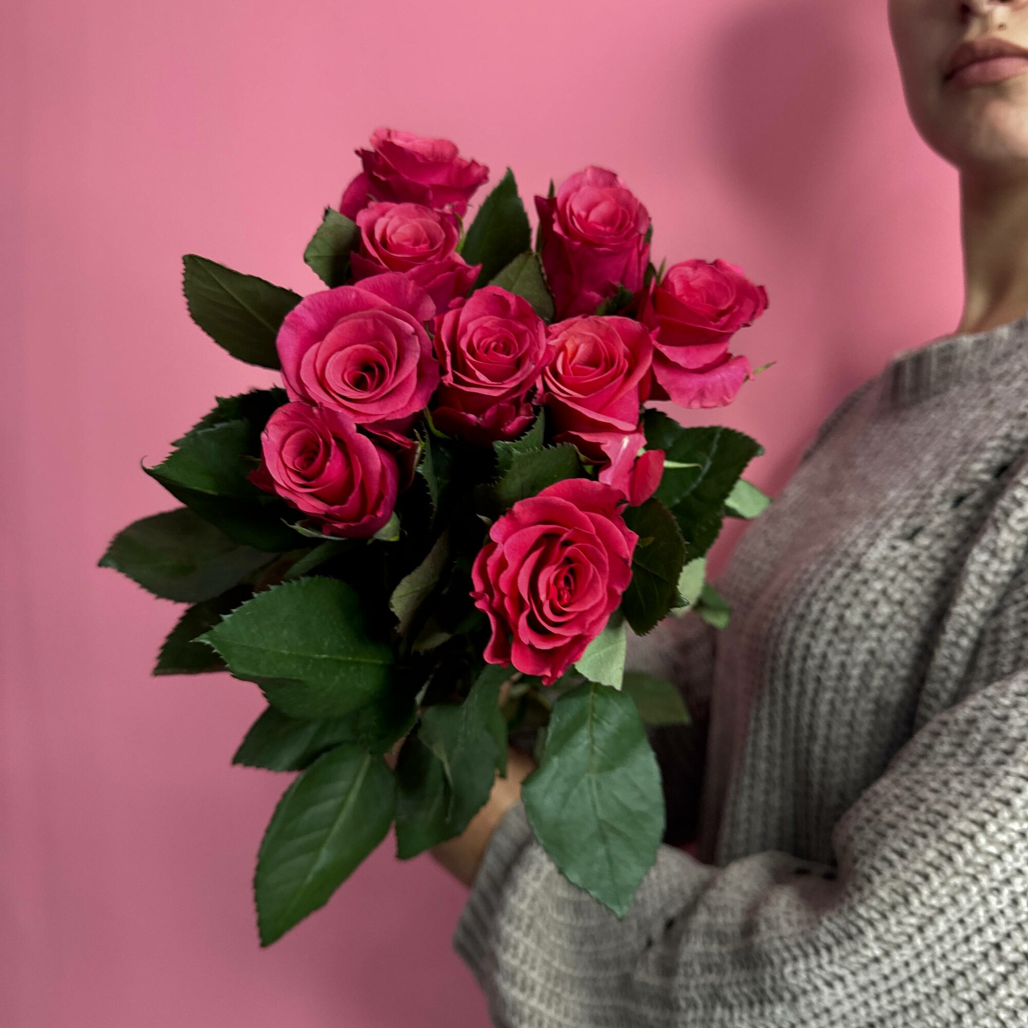 Букет из 9 голландских роз Такази