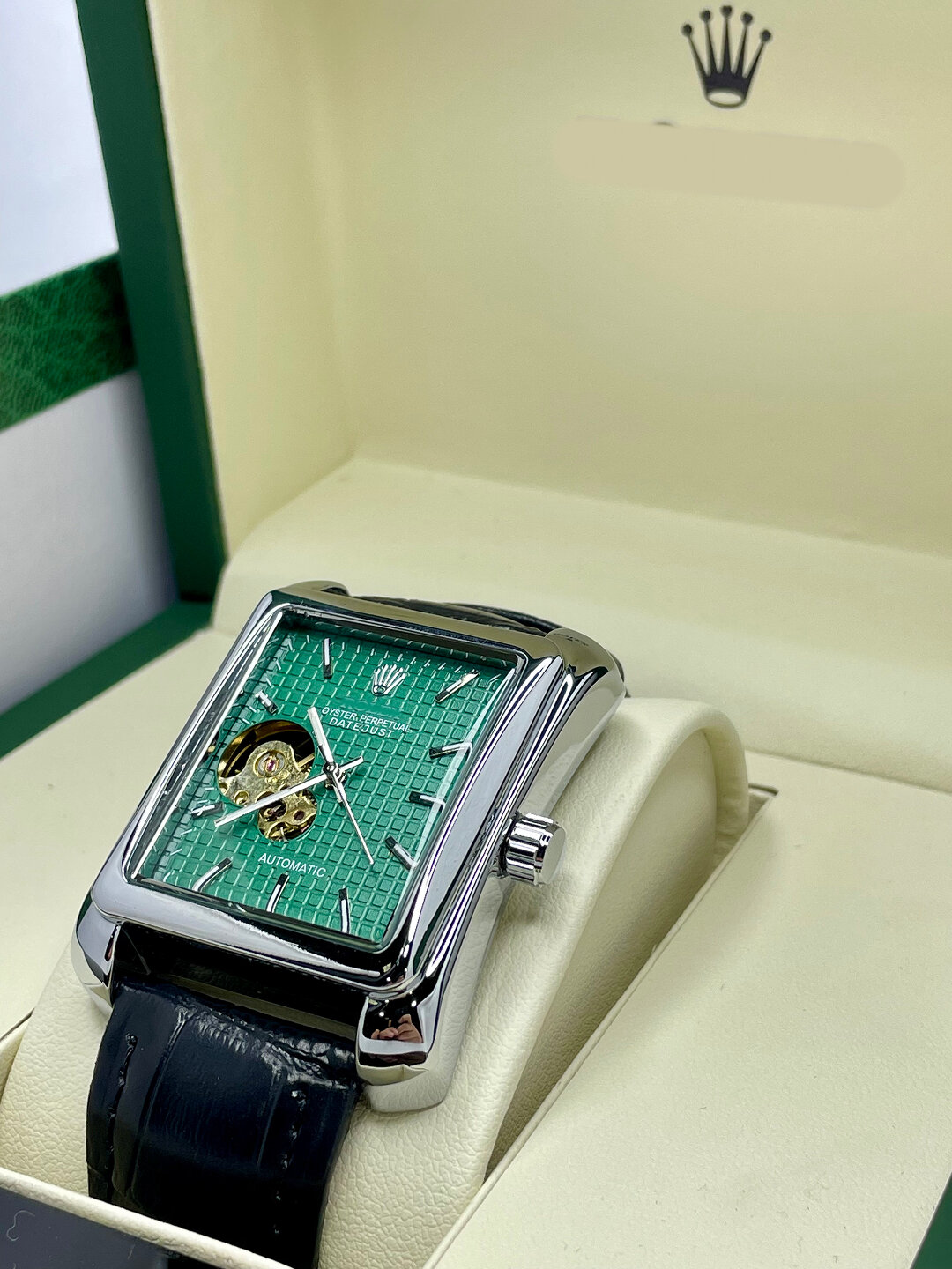 Наручные часы Классика