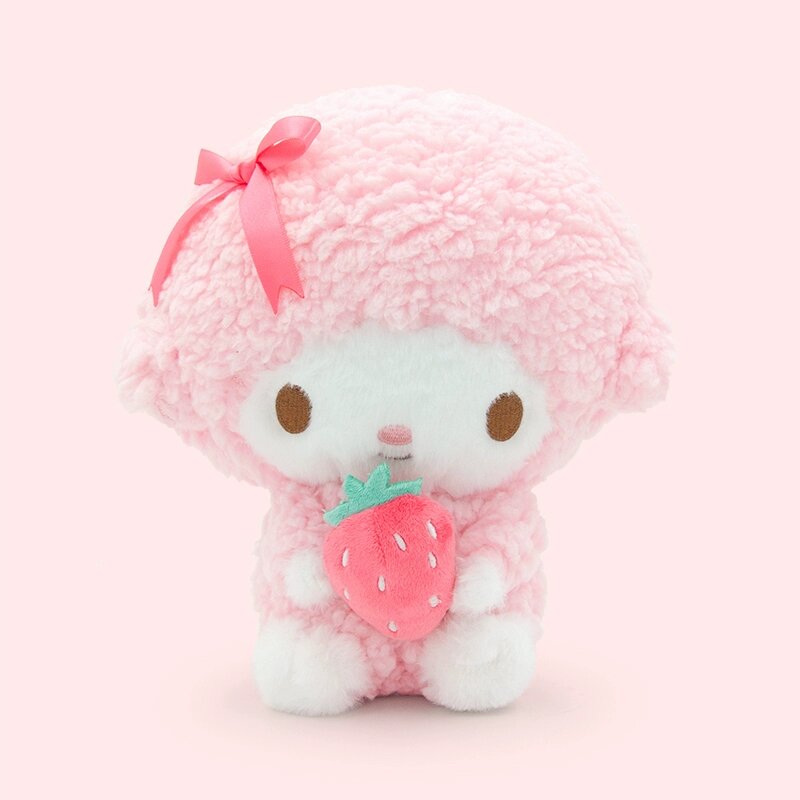 Sanrio Piano Ovchonok Plush Klyuchnitsa s Zemlyanikoy - Novinka, Molodyy Karikaturnyy Geroy, Ofitsialnyy Sanrio Produkt