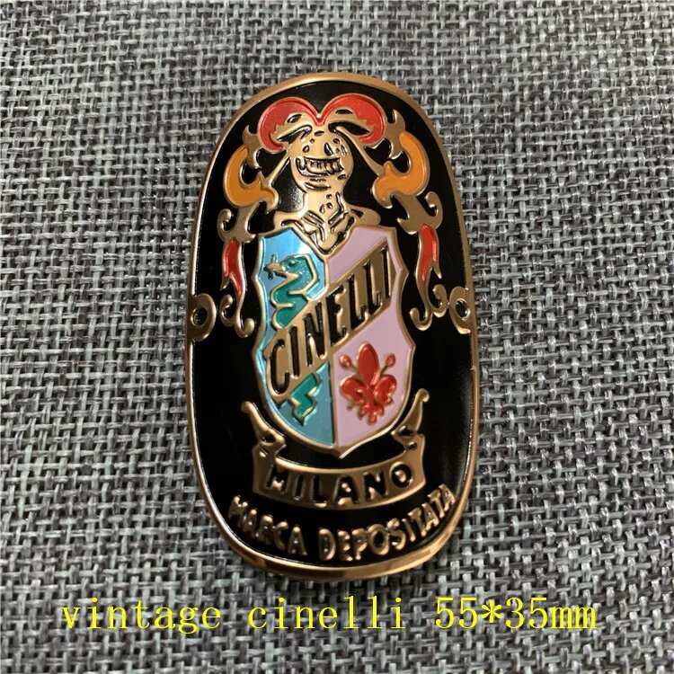 Винтажный значок Cinelli Milano, 55*35mm