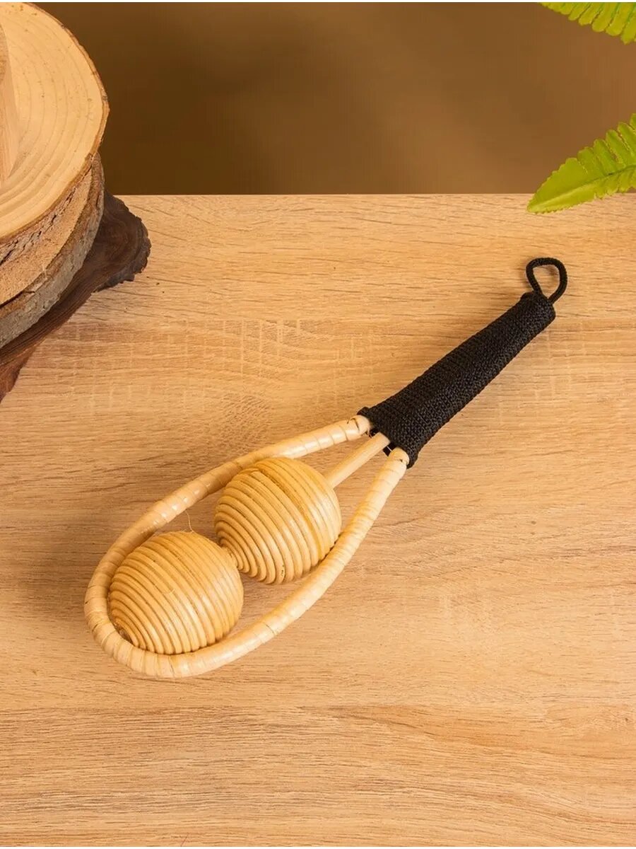 Двойной маракас из ротанга — яркий музыкальный аксессуар