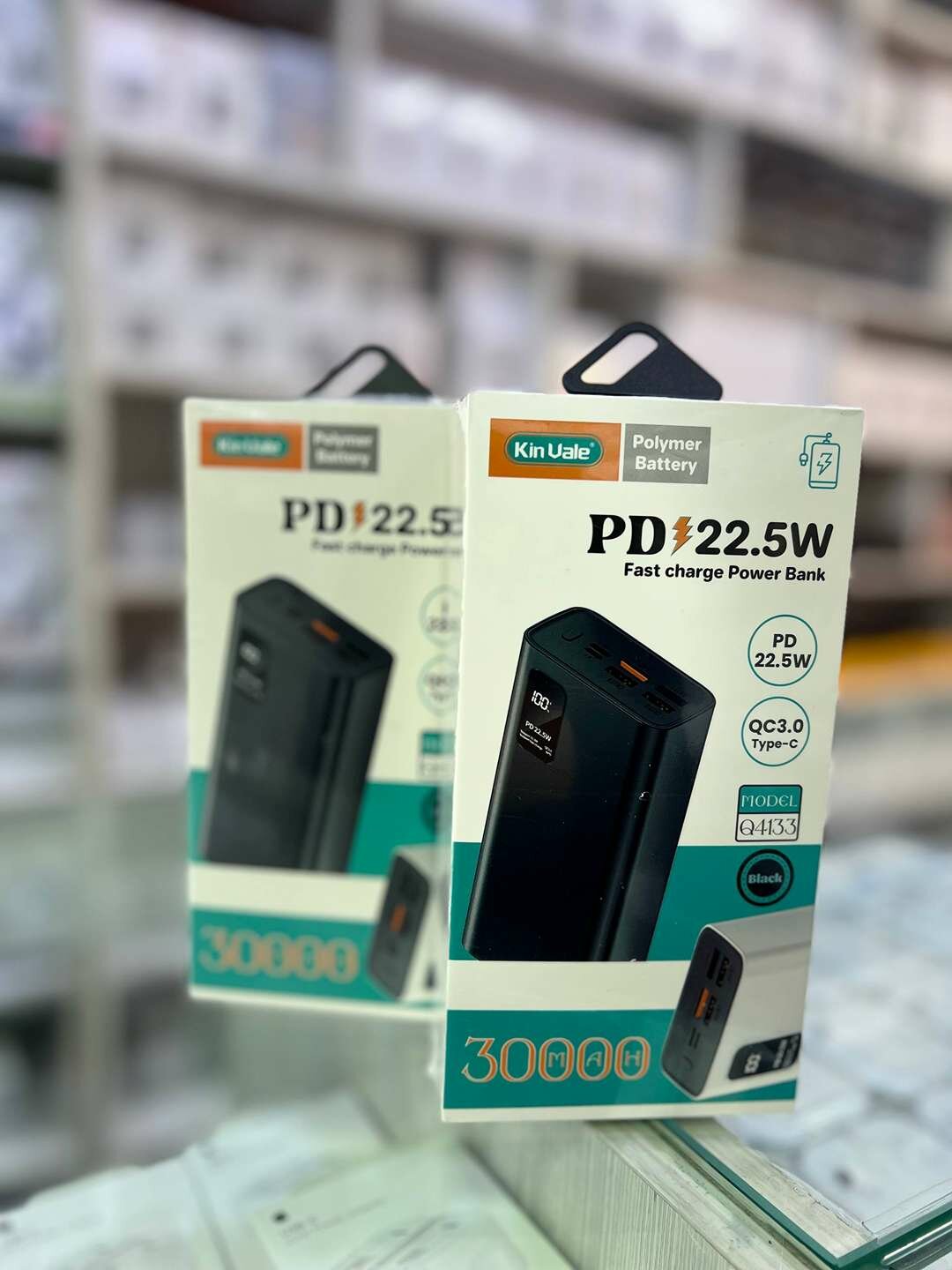 Повербанк 30000 mAh с PD 22.5W и входами Type-C и microUSB — мощный быстрый заряд.