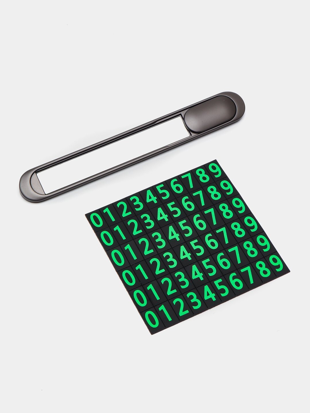 Автовизитка "ACCIO Премиум", с эффектом видимости днем и ночью — фото 1