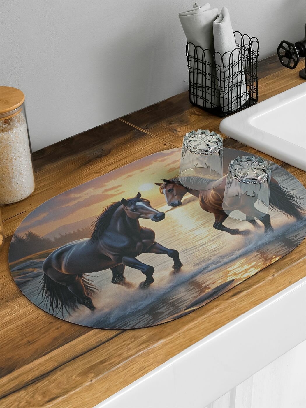 Коврик овальный для сушки посуды "Лошадиная любовь" овальный 58x38, JoyArty
