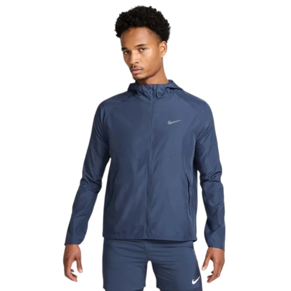 Ветровка NIKE, размер L 