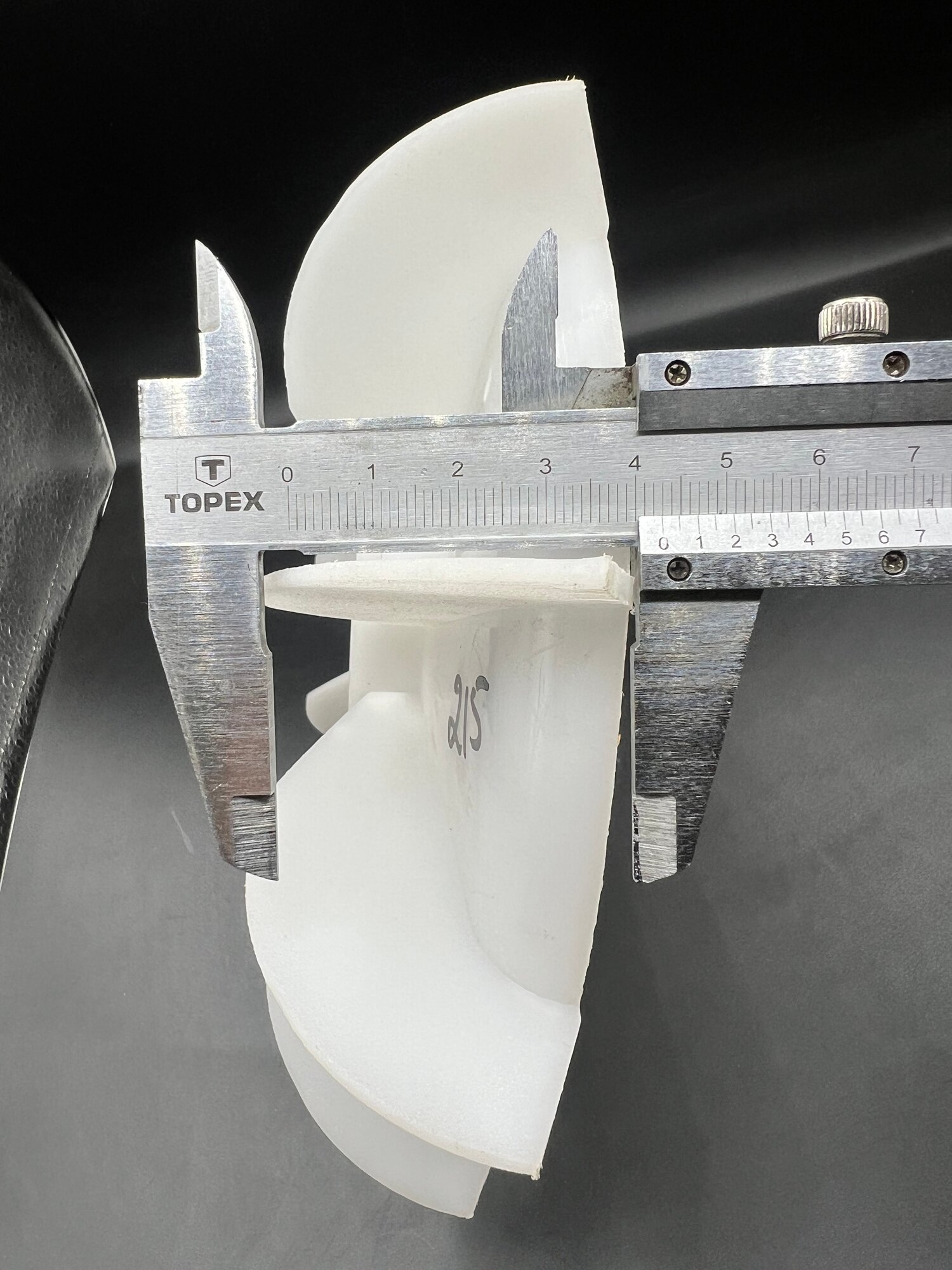 Крыльчатка ( вентилятор ) охлаждения - вал 38 мм (215мм по лопастям) Китай — фото 1