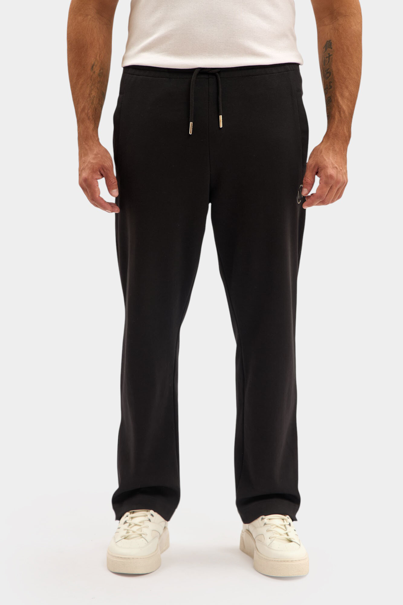 Брюки спортивные