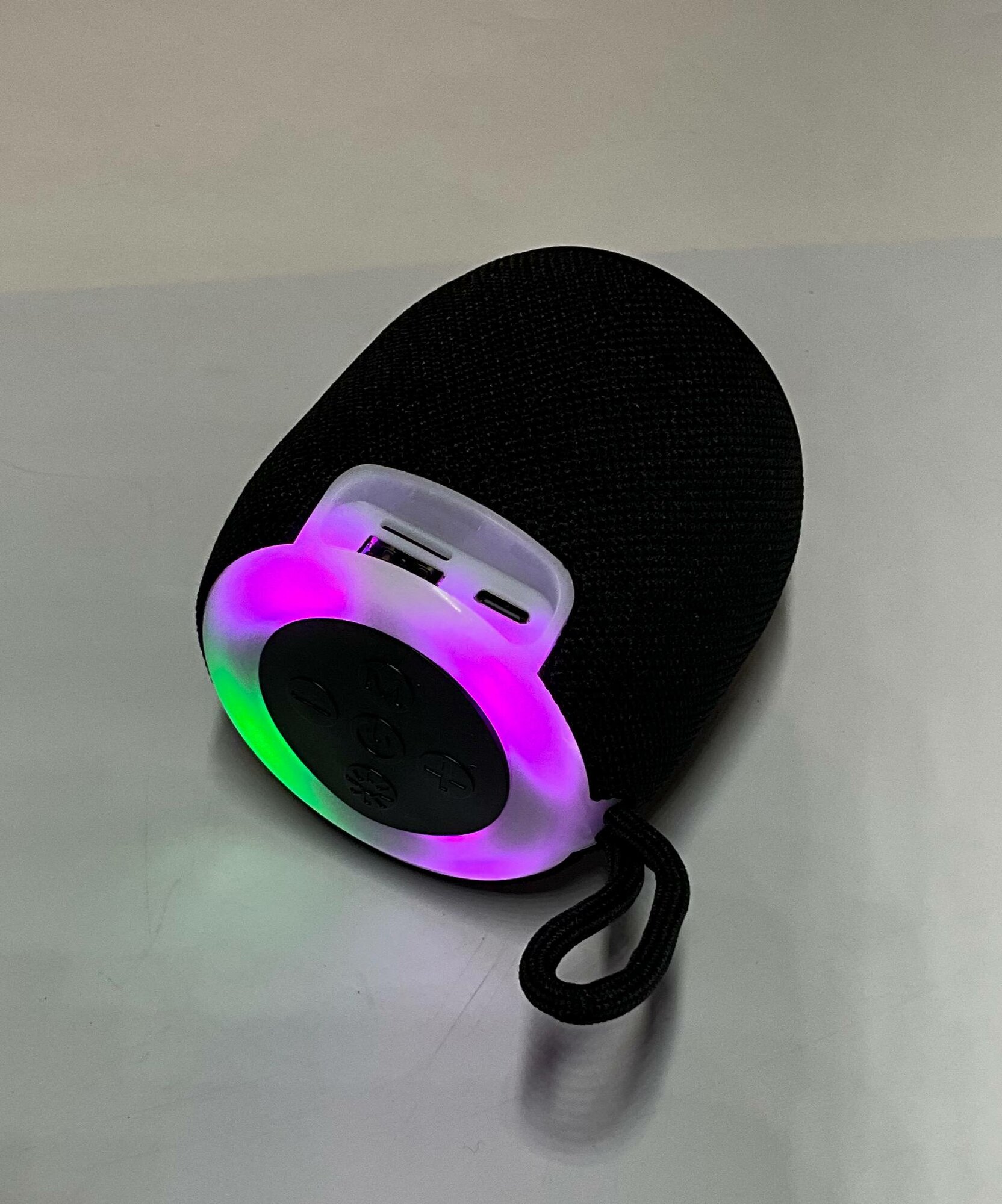 Wireless Speaker SH-309 Wireless Speaker SH-309 Wireless Speaker SH-309 — фото 1